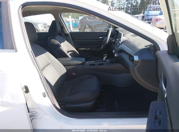 1N4BL4DVXSN380716 2025 NISSAN ALTIMA White Widok wnętrza z przodu