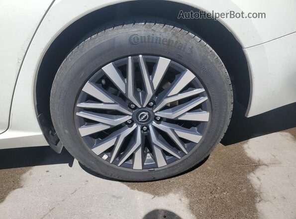 1N4BL4DVXSN380733 2025 NISSAN ALTIMA White 