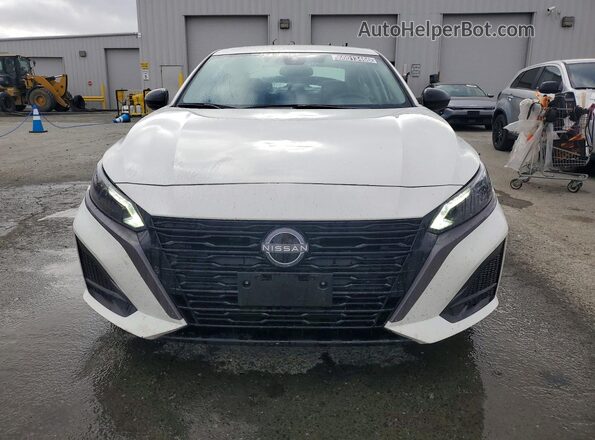 1N4BL4DVXTN322140 2026 NISSAN ALTIMA White Вид спереду