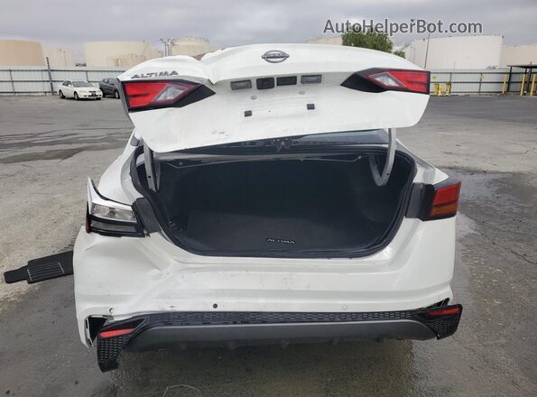 1N4BL4DVXTN322140 2026 NISSAN ALTIMA White Панорамний вид салону 360°