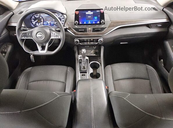 1N4BL4DW1RN409183 2024 NISSAN ALTIMA Silver Առջևի վահանակի տեսք