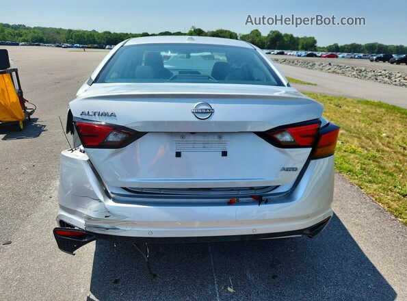 1N4BL4DW2SN411269 2025 NISSAN ALTIMA Silver Հետևի տեսք