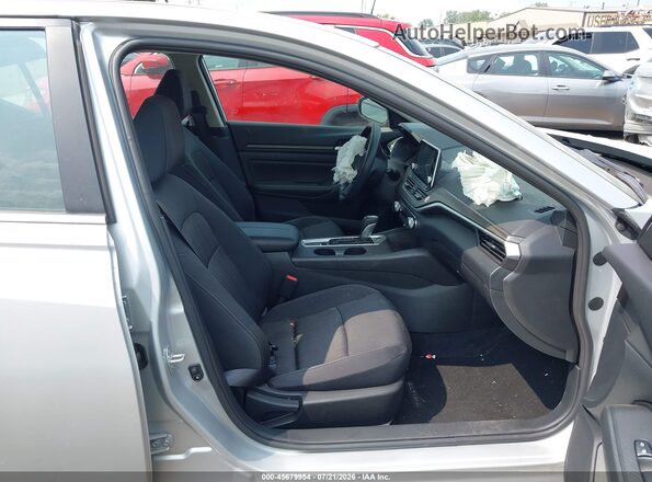 1N4BL4DW3SN410714 2025 NISSAN ALTIMA Silver Սալոնի դիմացի տեսք