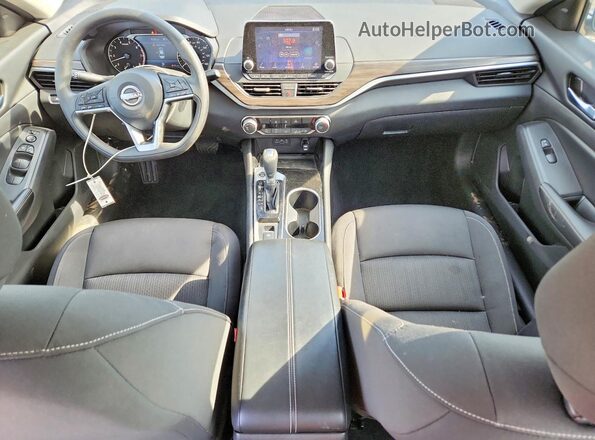 1N4BL4DW9RN306089 2024 NISSAN ALTIMA Silver Vista del salpicadero