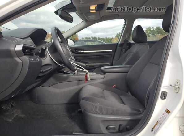1N4BL4DWXLC185673 2020 NISSAN ALTIMA White Front interior view