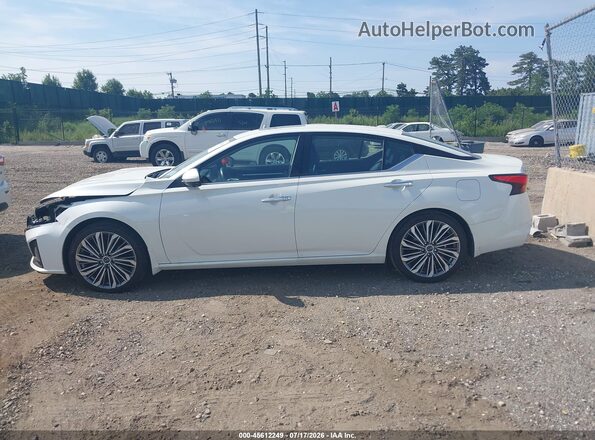 1N4BL4EV0SN406545 2025 NISSAN ALTIMA Белый Панорамный вид салона 360°