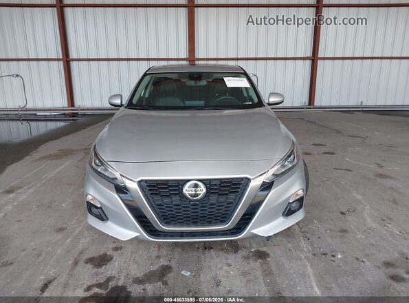 1N4BL4EV2KC258037 2019 NISSAN ALTIMA Серебряный Вид щитка приборов