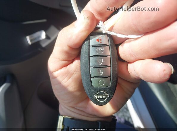 1N4BL4EV2PN394910 2023 NISSAN ALTIMA Серебряный Вид панели приборов