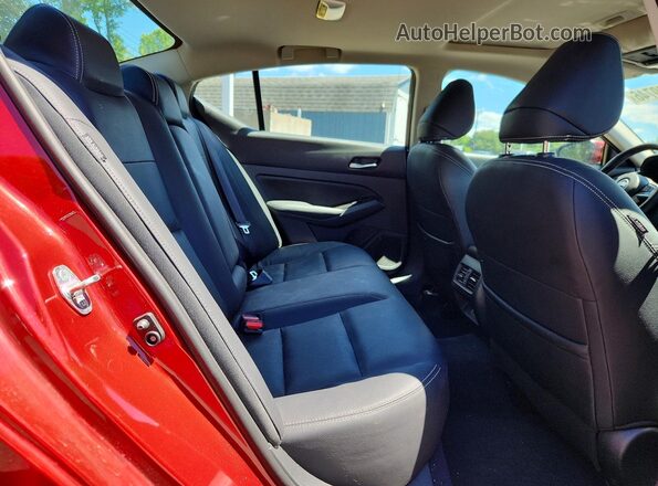 1N4BL4EV3NN423666 2022 NISSAN ALTIMA Red უკანა სავარძლების ხედი