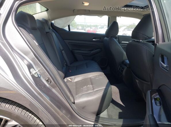 1N4BL4EV3SN309937 2025 NISSAN ALTIMA Silver VIN sticker view