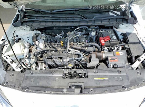 1N4BL4EV4PN360712 2023 NISSAN ALTIMA White Вид задньої частини салону