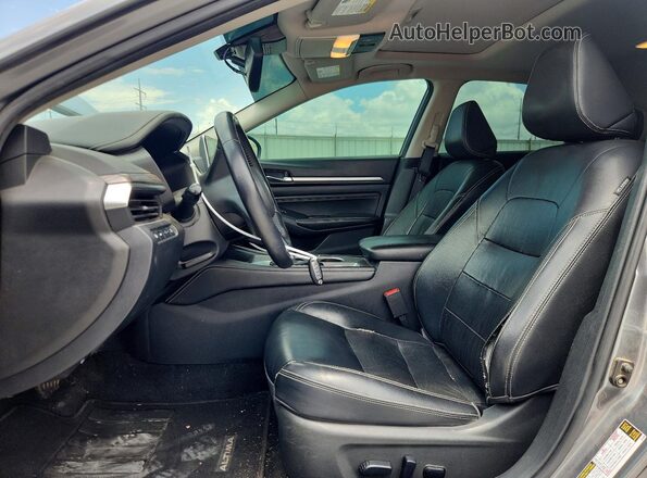 1N4BL4EV5KC221905 2019 NISSAN ALTIMA Gray Front interior view