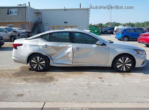 1N4BL4EV5KC249879 2019 NISSAN ALTIMA Silver უკანა სალონის ხედი