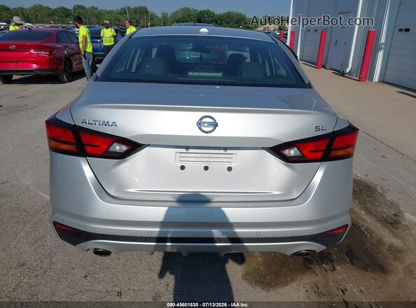 1N4BL4EV5KC249879 2019 NISSAN ALTIMA Silver 