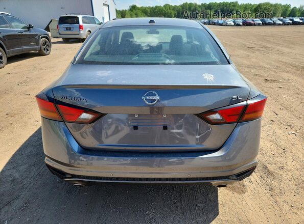 1N4BL4EV6RN401523 2024 NISSAN ALTIMA Gray Widok z tyłu