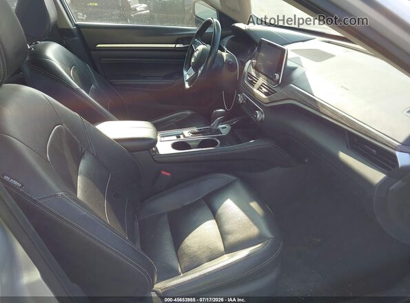 1N4BL4EV7LC230879 2020 NISSAN ALTIMA Серебряный Вид салона спереди