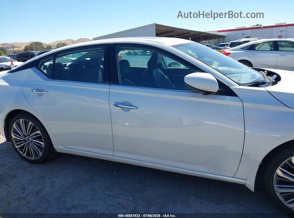 1N4BL4EV7RN325634 2024 NISSAN ALTIMA White 
