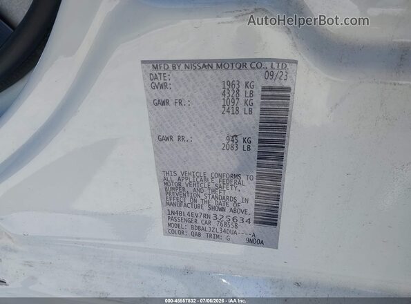 1N4BL4EV7RN325634 2024 NISSAN ALTIMA White Widok komory silnika