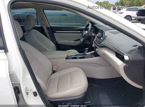 1N4BL4EV8KC120048 2019 NISSAN ALTIMA White Vista interior delantera