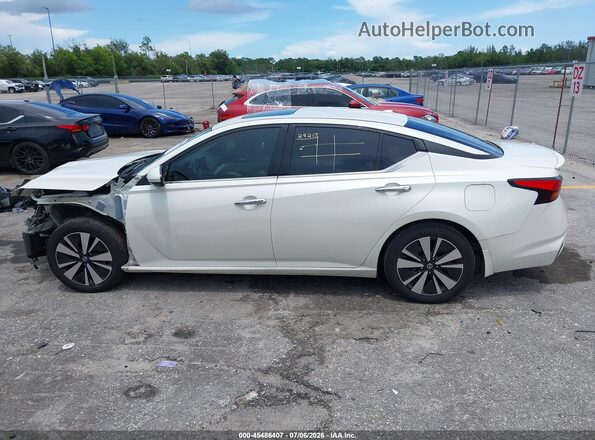 1N4BL4EV8KC120048 2019 NISSAN ALTIMA White 