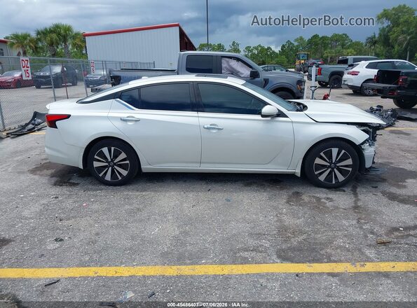 1N4BL4EV8KC120048 2019 NISSAN ALTIMA White Vista interior de 360 grados