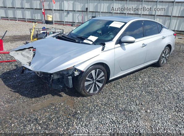 1N4BL4EVXKC162981 2019 NISSAN ALTIMA Silver წინა მარცხენა ხედი სამი მეოთხედიდან