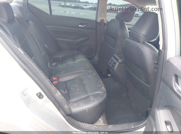 1N4BL4EVXKC162981 2019 NISSAN ALTIMA Silver VIN კოდის სტიკერის ხედი