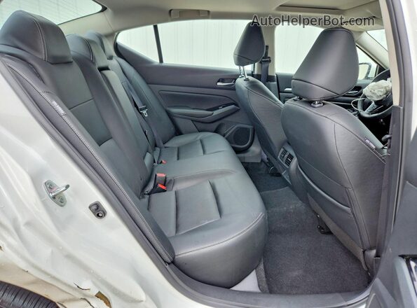 1N4BL4EVXSN433722 2025 NISSAN ALTIMA White უკანა სავარძლების ხედი