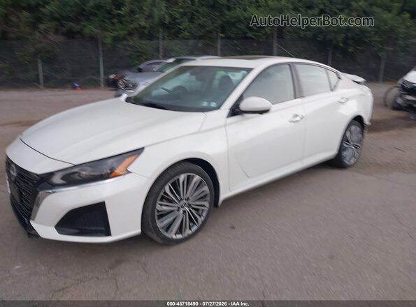 1N4BL4EW0PN397426 2023 NISSAN ALTIMA White Front left
