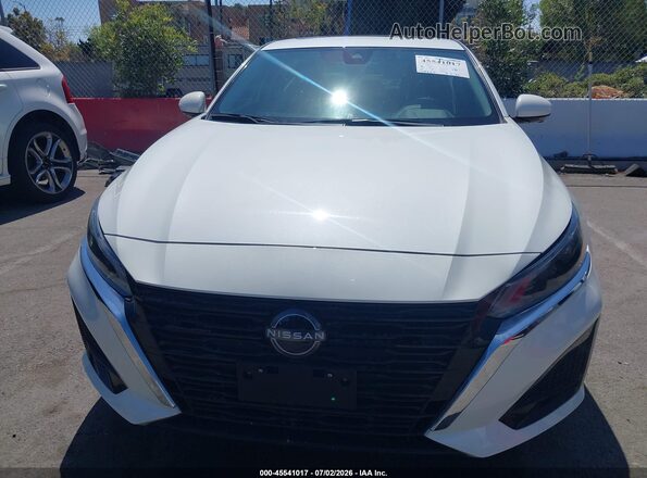 1N4BL4EW2RN389699 2024 NISSAN ALTIMA White Vista del salpicadero