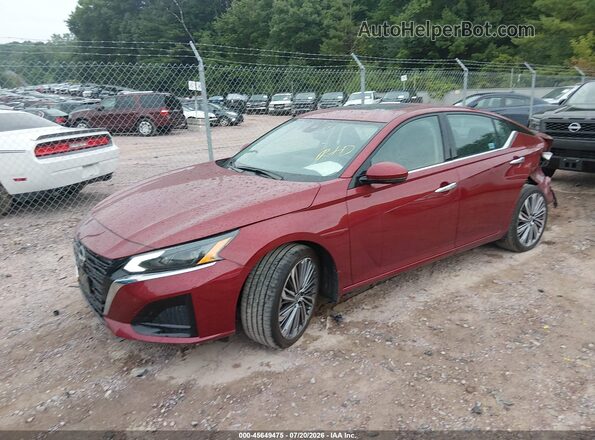 1N4BL4EW5RN425546 2024 NISSAN ALTIMA Burgundy Vista tres cuartos delantera izquierda