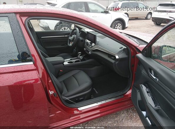 1N4BL4EW5RN425546 2024 NISSAN ALTIMA Burgundy Vista interior delantera