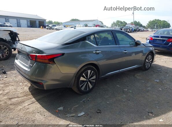 1N4BL4EW8KN304497 2019 NISSAN ALTIMA Silver Հետևի աջ