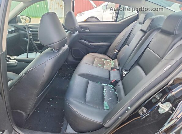 1N4BL4EW8LC124935 2020 NISSAN ALTIMA Black Widok tylnych siedzeń