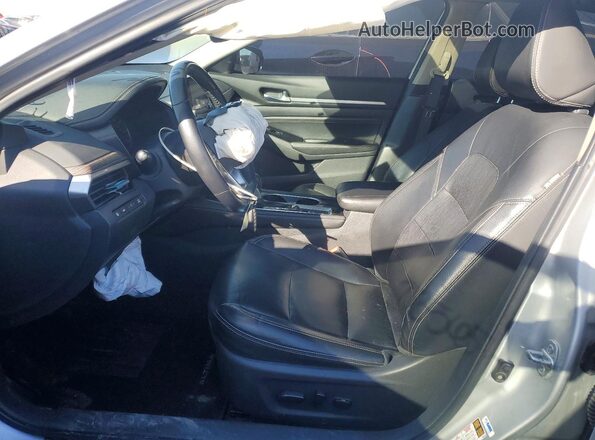 1N4BL4EW9LC137452 2020 NISSAN ALTIMA Серебряный Вид салона спереди