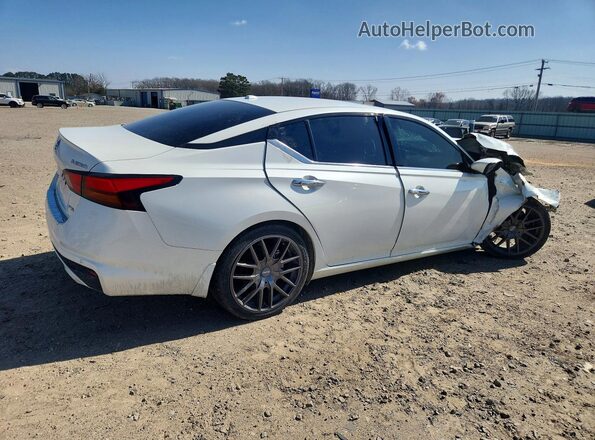 1N4BL4FW8MN306560 2021 NISSAN ALTIMA White Tył prawy