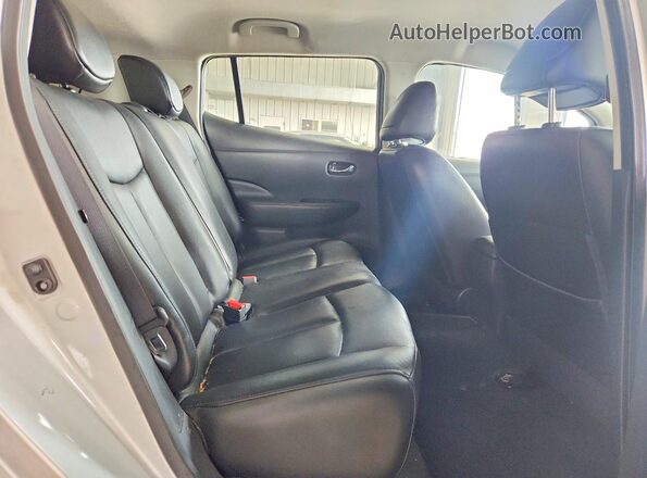 1N4BZ0CP3GC310553 2016 NISSAN LEAF Silver Widok tylnych siedzeń