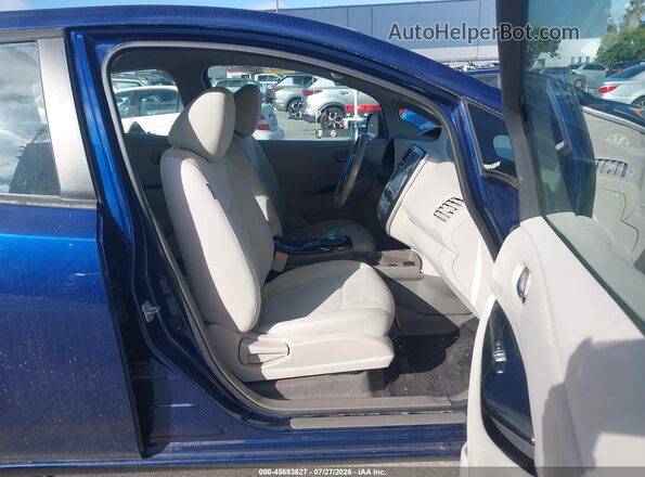 1N4BZ0CP6GC306190 2016 NISSAN LEAF Синий Вид салона спереди