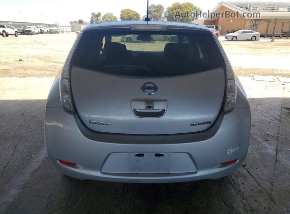 1N4BZ0CP9GC310718 2016 NISSAN LEAF Silver Widok z tyłu