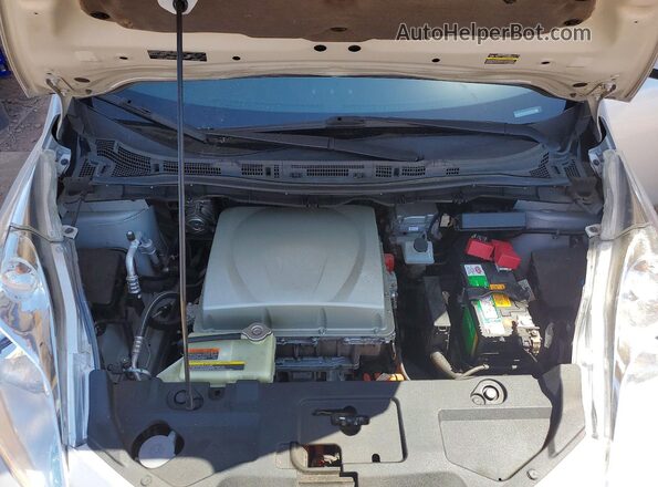 1N4BZ0CP9HC311269 2017 NISSAN LEAF Серебряный Вид задней части салона