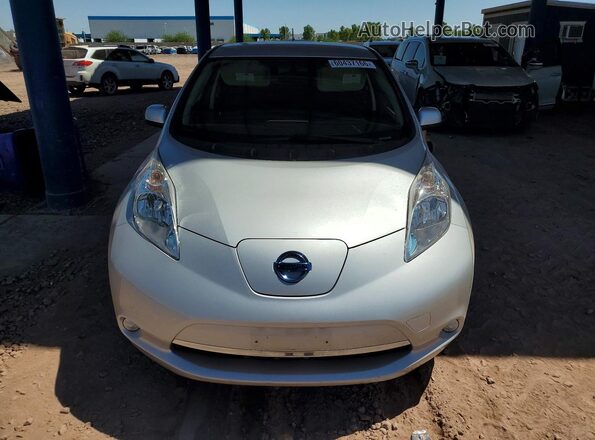 1N4BZ0CP9HC311269 2017 NISSAN LEAF Серебряный Вид спереди