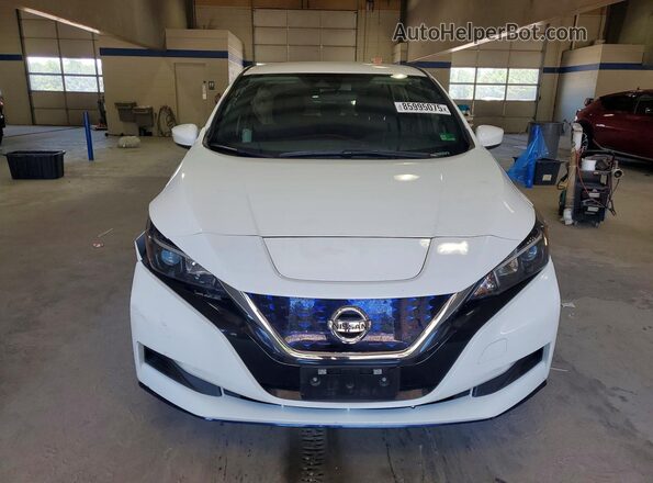 1N4BZ1BV2NC556416 2022 NISSAN LEAF Белый Вид спереди