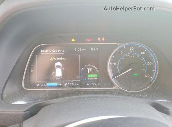 1N4BZ1CP1KC320125 2019 NISSAN LEAF White ხელსაწყოთა პანელის ხედი