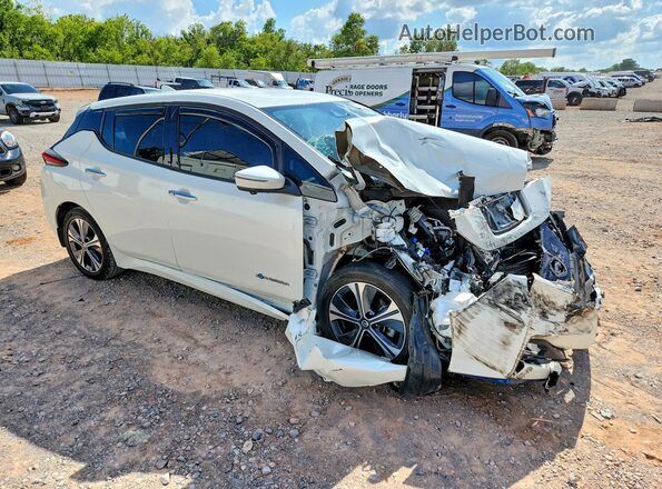 1N4BZ1CP3KC310891 2019 NISSAN LEAF Белый Передняя правая четверть