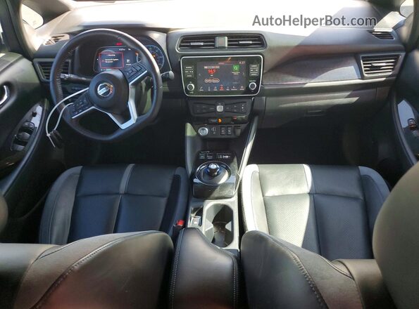 1N4BZ1CP5KC317180 2019 NISSAN LEAF Белый Вид панели приборов