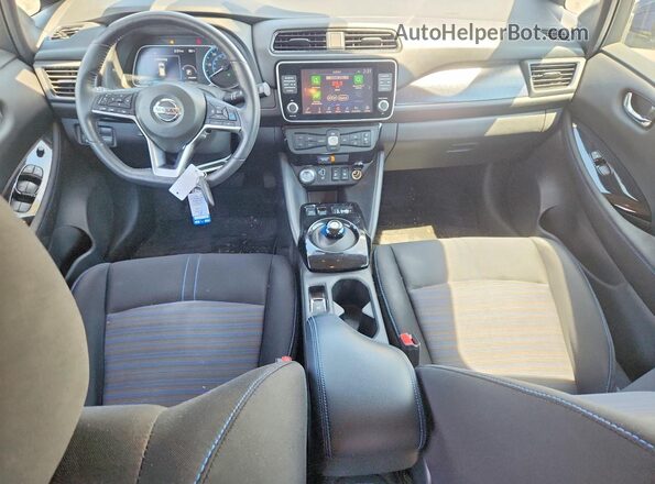 1N4BZ1CP7KC319206 2019 NISSAN LEAF Blue Vista del salpicadero