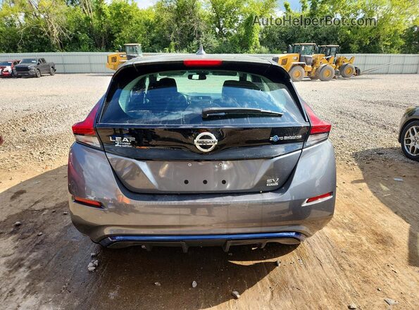 1N4BZ1CP9KC318204 2019 NISSAN LEAF Blue Vista trasera