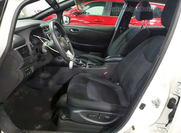 1N4BZ1CVXMC553325 2021 NISSAN LEAF White Вид салону спереду
