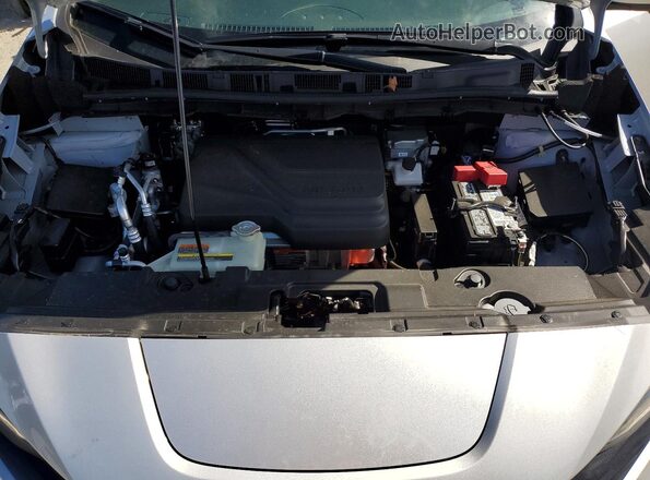 1N4CZ1CV3SC566631 2025 NISSAN LEAF Silver Շարժիչի բաժամունքի տեսք
