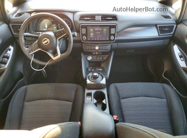 1N4CZ1CV4SC563415 2025 NISSAN LEAF Blue წინა პანელის ხედი